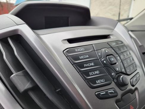 Used 2016 Ford Transit 150 XLT image 22