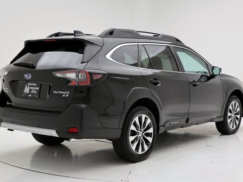 Used 2023 Subaru Outback Limited XT AWD/4WD image 8