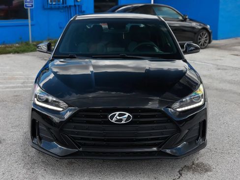 Used 2019 Hyundai Veloster 2.0 FWD image 11