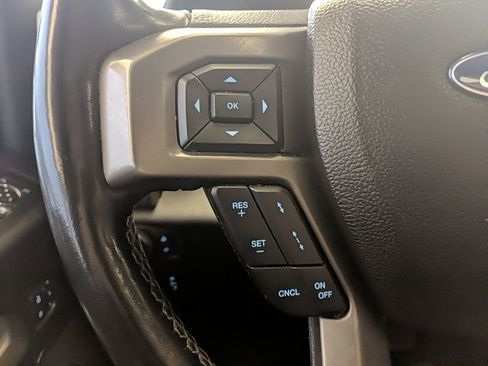 Used 2018 Ford F150 Limited w/ Trailer Tow Package image 18