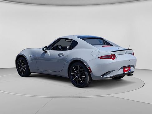 New 2026 MAZDA MX-5 Miata RF Grand Touring w/ Weather Package RWD image 17