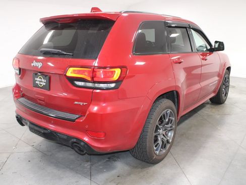 Used 2016 Jeep Grand Cherokee SRT w/ Trailer Tow Group IV AWD/4WD image 9