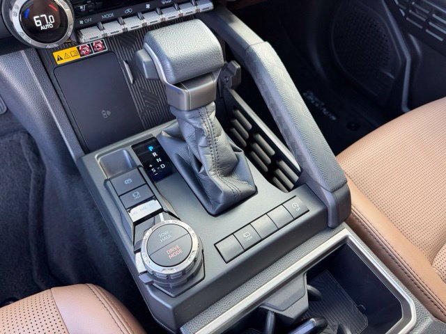 Used 2026 Toyota 4Runner Limited AWD/4WD image 23
