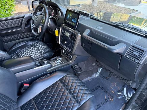 Used 2017 Mercedes-Benz G 63 AMG 4MATIC image 31