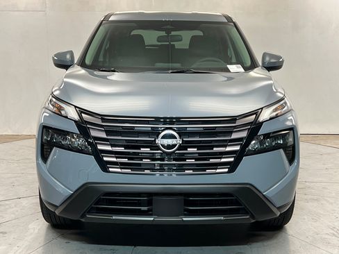 New 2026 Nissan Rogue SV w/ Cold Weather Package AWD/4WD image 8