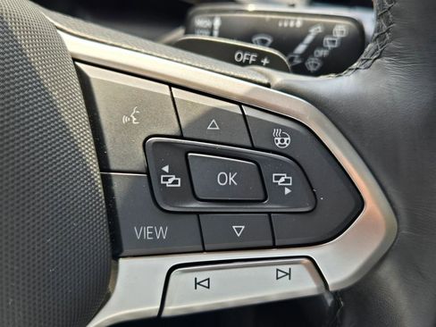 Certified 2024 Volkswagen Atlas SEL Premium R-Line image 27