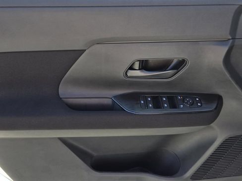 New 2026 Nissan Kicks S FWD image 16
