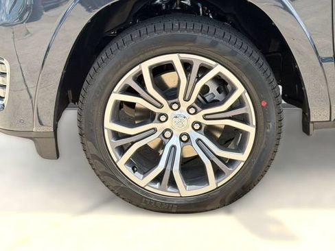 New 2026 RAM 1500 Tungsten AWD/4WD image 12