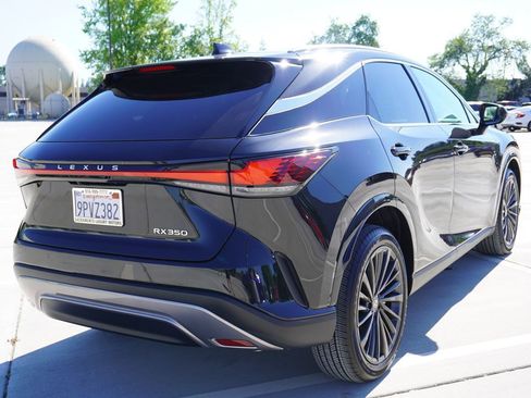 Used 2024 Lexus RX 350 Premium w/ Convenience Package FWD image 10