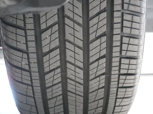 Used 2022 Volkswagen Taos SE image 26