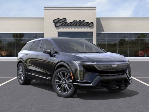 New 2026 Cadillac Optiq Sport 2 w/ LPO, Floor Liner Package RWD image 7