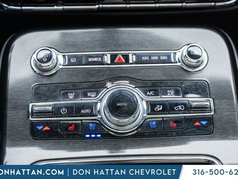 Used 2022 Lincoln Nautilus Reserve w/ Equipment Group 201A image 12