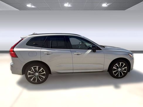 Used 2023 Volvo XC60 T8 Plus w/ Climate Package AWD/4WD image 8