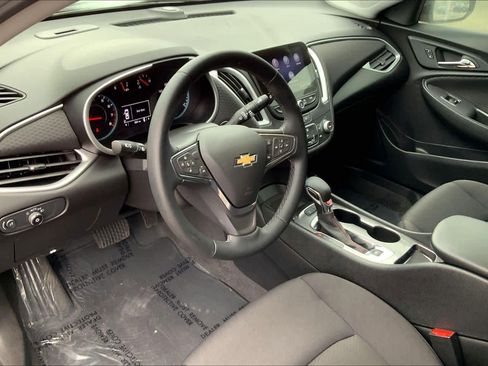 Certified 2024 Chevrolet Malibu RS image 17