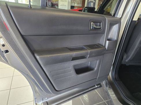 Used 2014 Ford Flex SE image 10