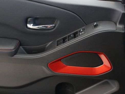 New 2025 Nissan Frontier PRO-4X image 11