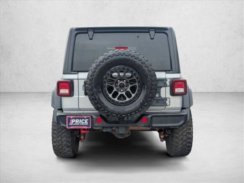 Used 2022 Jeep Wrangler Unlimited Rubicon w/ Xtreme Recon 35" Tire Package image 7