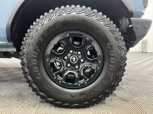 Certified 2024 Ford Bronco Wildtrak image 15