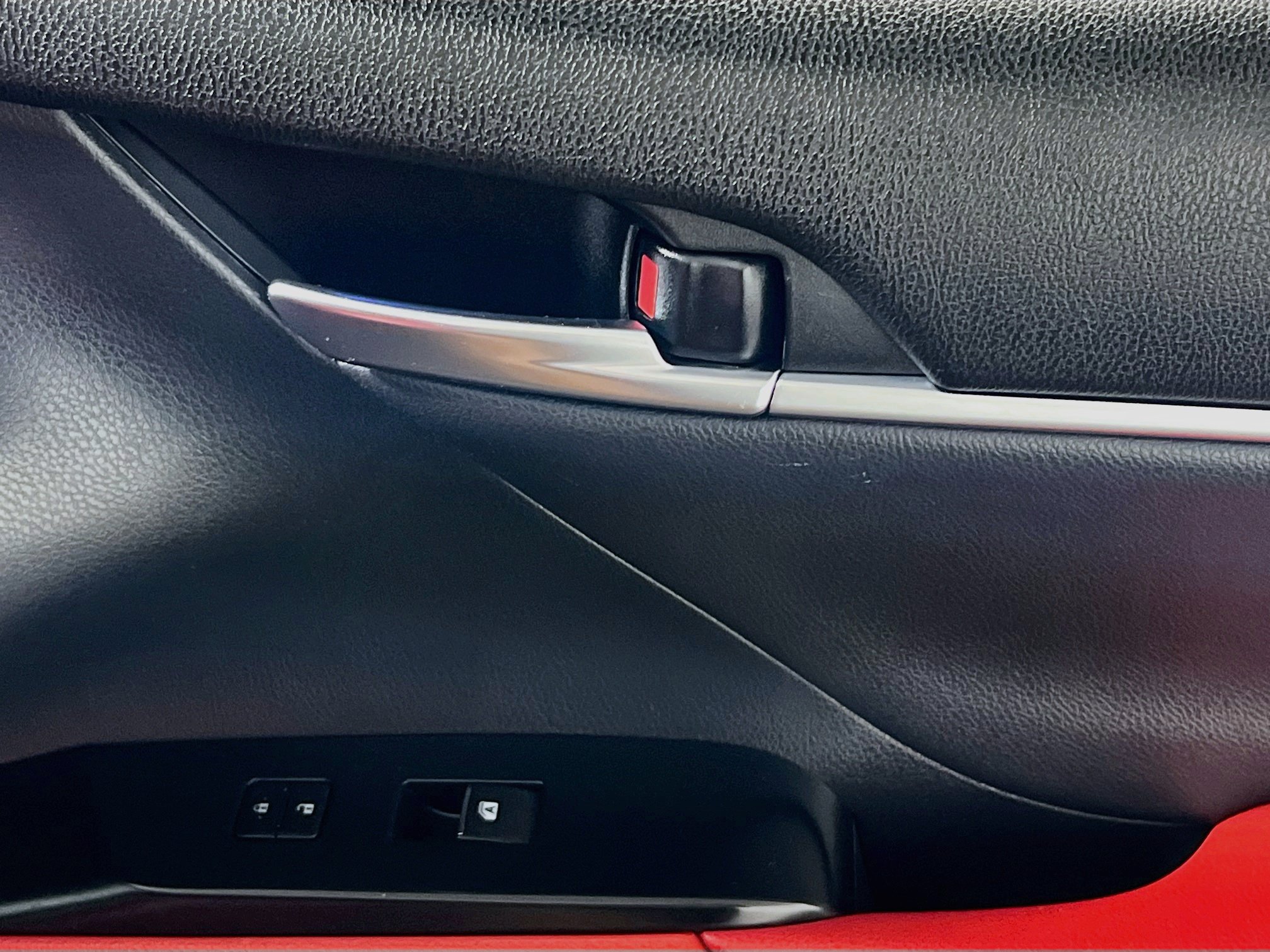 Used 2019 Toyota Camry XSE w/ Driver Assist Package FWD image 31