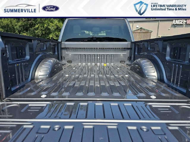 New 2026 Ford F250 XLT w/ FX4 Off-Road Package AWD/4WD image 13