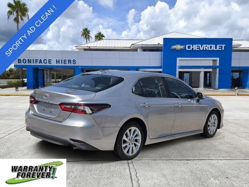 Used 2024 Toyota Camry LE FWD image 4