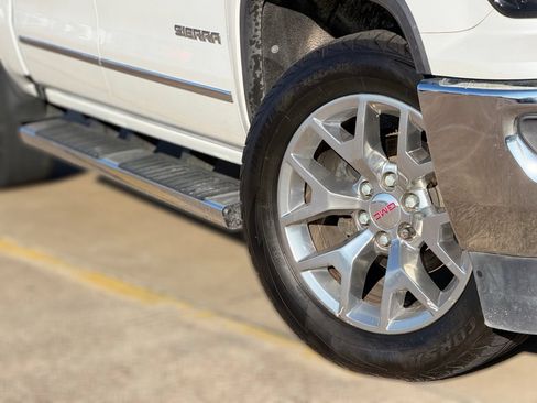Used 2017 GMC Sierra 1500 SLT RWD image 9