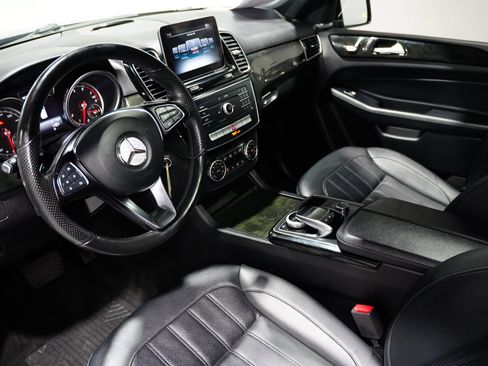 Used 2018 Mercedes-Benz GLE 350 image 11