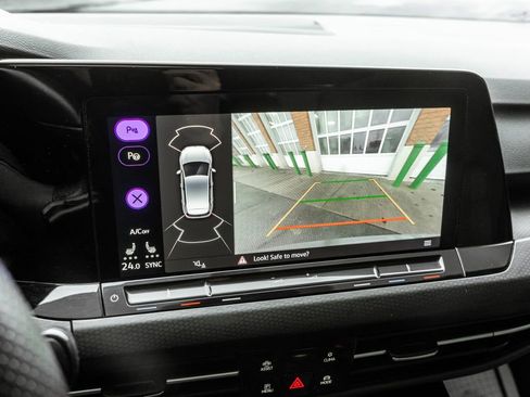 Used 2023 Volkswagen GTI Autobahn image 11