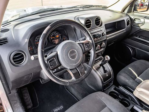 Used 2016 Jeep Patriot Latitude image 8