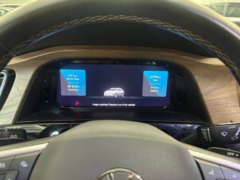 Used 2026 Volkswagen Atlas SE FWD image 39