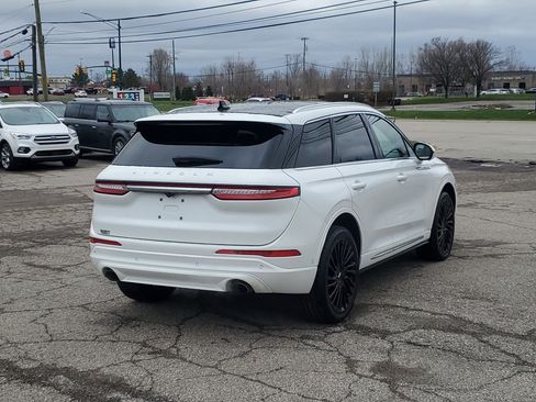 Used 2022 Lincoln Corsair Reserve w/ Equipment Group 201A image 6