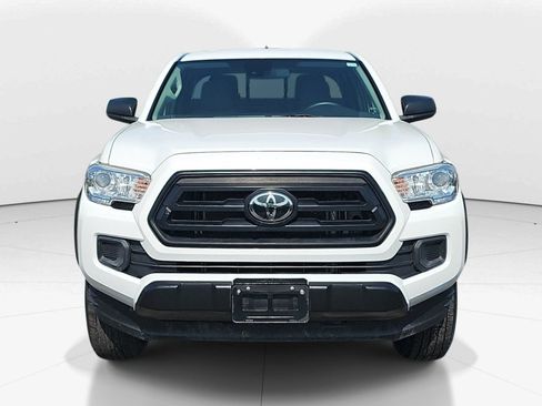 Used 2020 Toyota Tacoma SR w/ SX Package RWD image 9