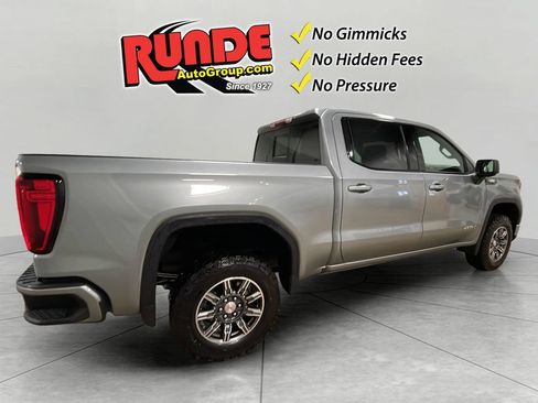 Used 2024 GMC Sierra 1500 AT4 w/ AT4 Premium Package AWD/4WD image 6