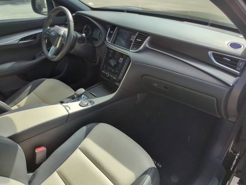Used 2023 INFINITI QX55 Luxe w/ Cargo Package image 23