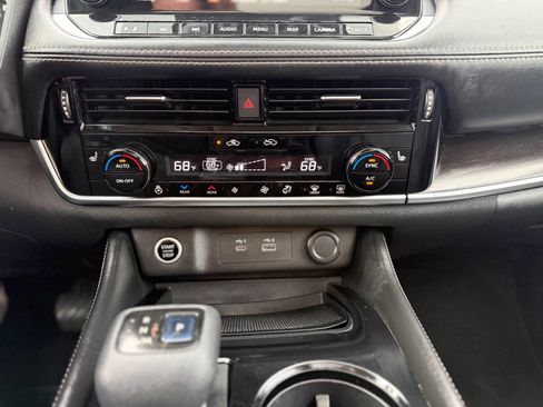 Used 2021 Nissan Rogue SL w/ Premium Package FWD image 20