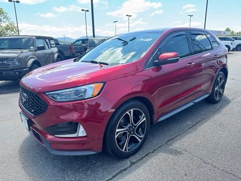 Used 2019 Ford Edge ST w/ Equipment Group 401A AWD/4WD image 3