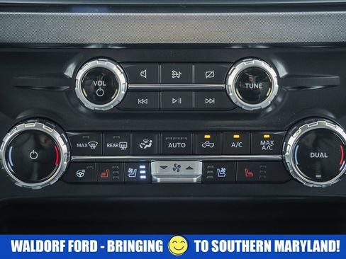 Used 2023 Ford F450 Limited w/ FX4 Off-Road Package image 30