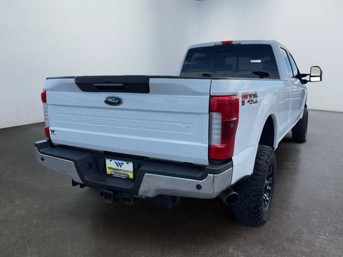 Used 2018 Ford F350 Lariat w/ Lariat Ultimate Package AWD/4WD image 5