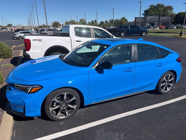 Used 2025 Honda Civic Sport Touring image 2