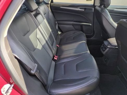 Used 2014 Ford Fusion Titanium FWD image 31
