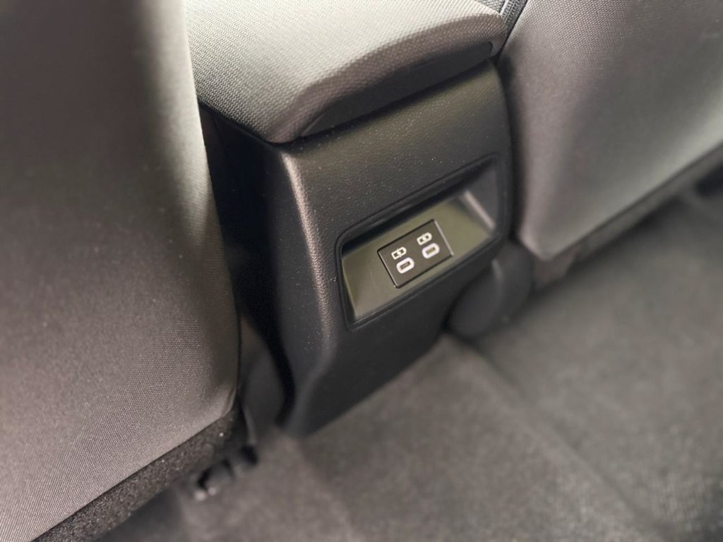 Used 2023 Toyota Corolla LE FWD image 22