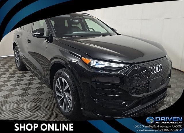 Used 2025 Audi Q6 e-tron Premium w/ Convenience Package AWD/4WD image 1