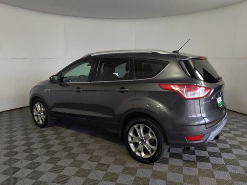 Used 2015 Ford Escape Titanium FWD image 3