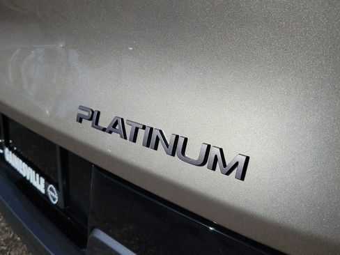 New 2026 Nissan Murano Platinum image 9