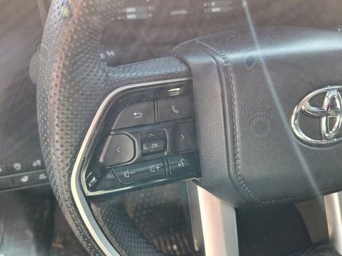 Used 2024 Toyota Tundra Platinum image 18