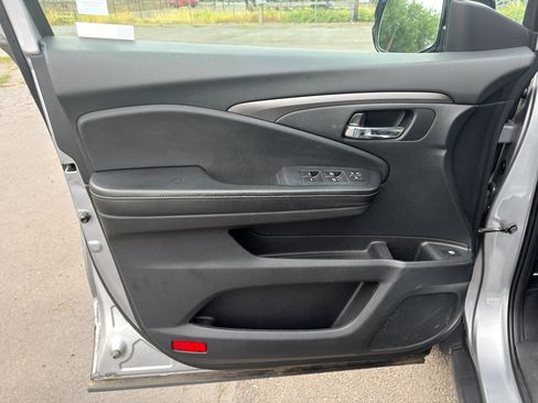 Used 2019 Honda Ridgeline Sport image 20