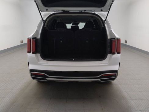 Used 2022 Kia Sorento S FWD image 29