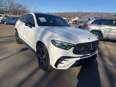 Used 2024 Mercedes-Benz GLC 300 4MATIC image 9