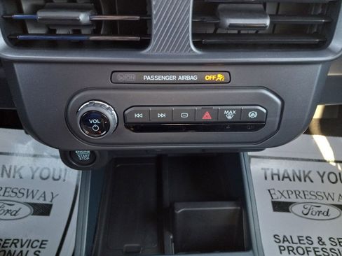 New 2025 Ford Maverick XLT w/ XLT Luxury Package image 20