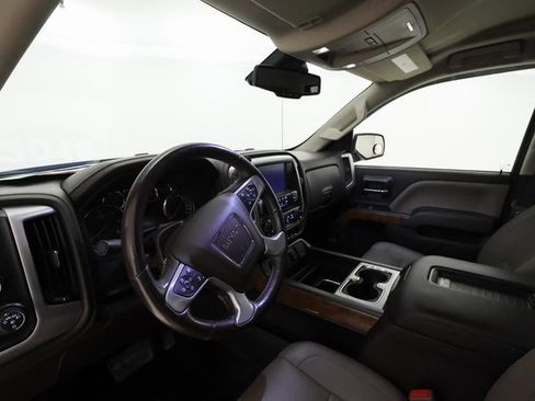 Used 2018 GMC Sierra 1500 SLT image 10